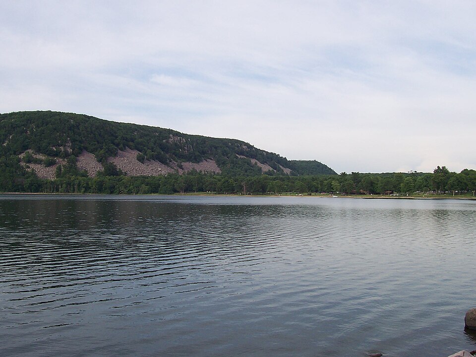 Devil's Lake State Park
